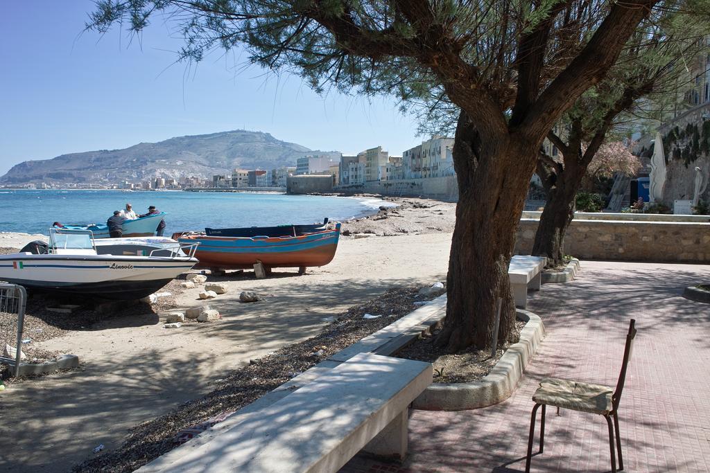 Bed And Breakfast Sapore Di Sale Trapani Buitenkant foto